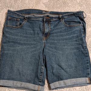 Old navy cuffed bermuda denim shorts